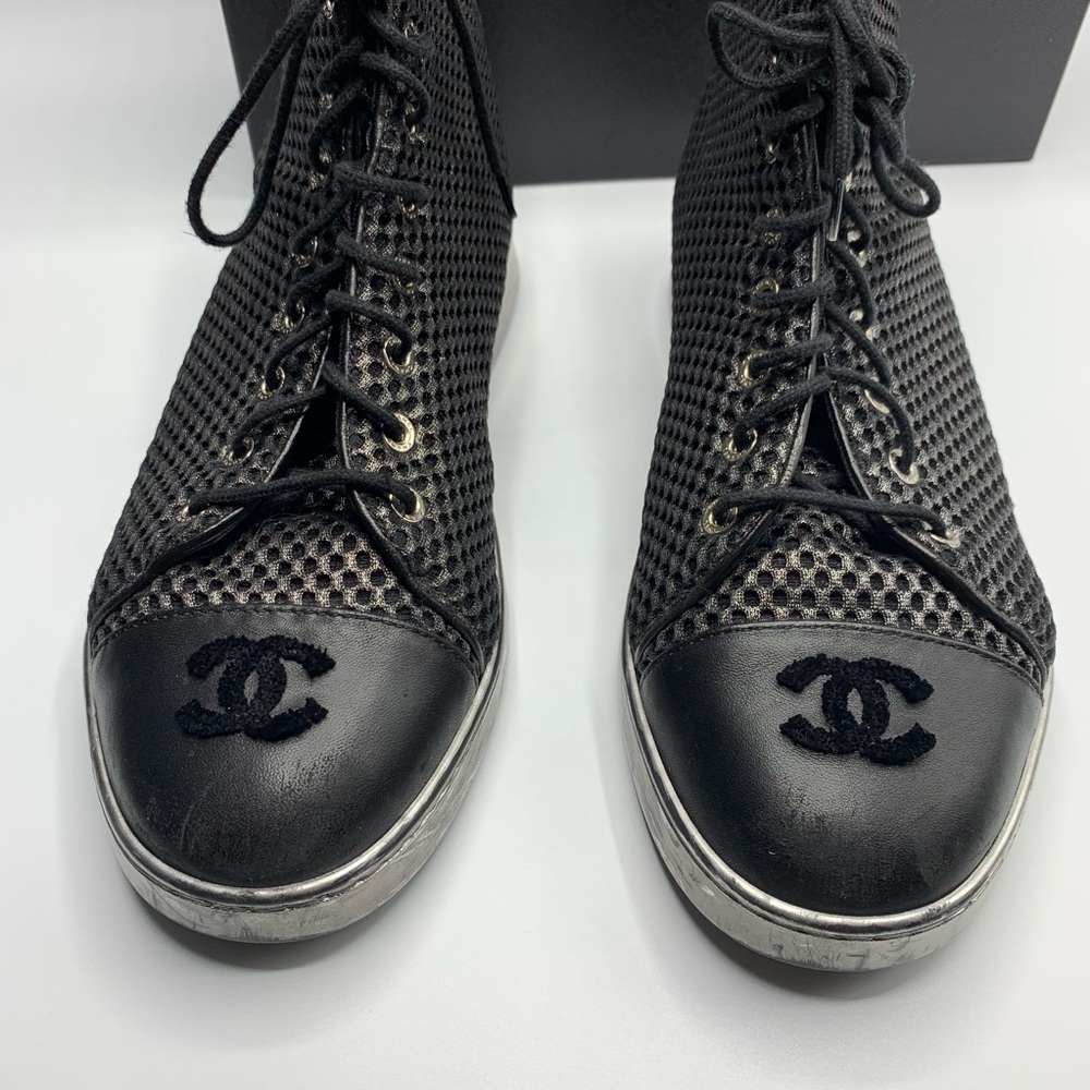 ❌SOLD❌ CHANEL High Top Mesh Sneakers Chuck Taylors - Picture 6 of 6